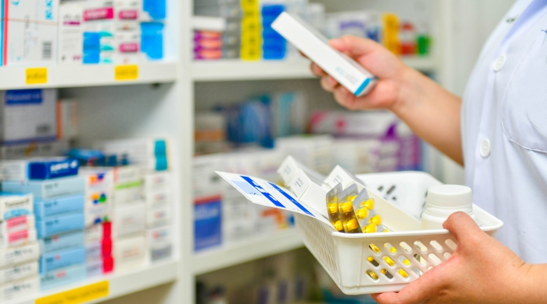 Yếu tố ảnh hưởng trực tiếp đến nhà thuốc